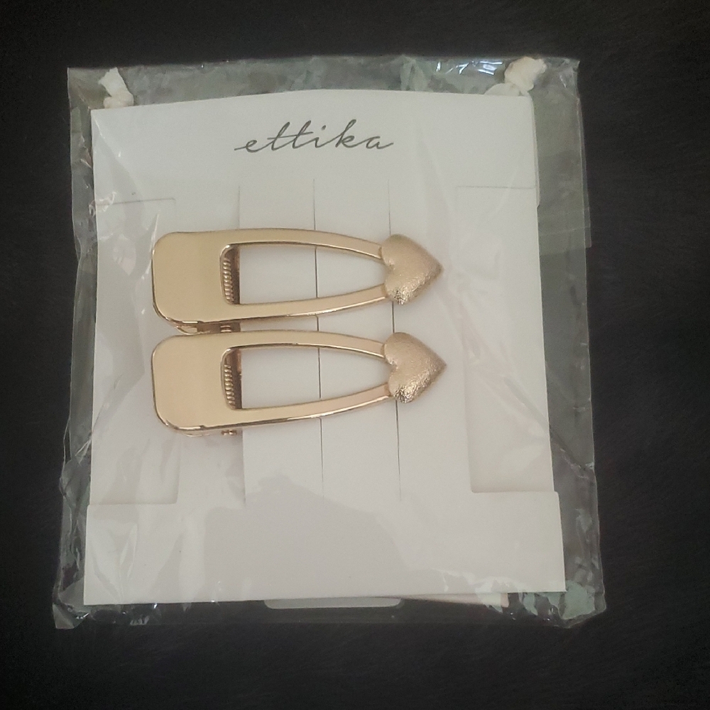 ETTIKA - SET OF 2 HEART HAIR CLIPS IN GOLD/COLOR/;SZ:ONE SIZE - Picture 3 of 5